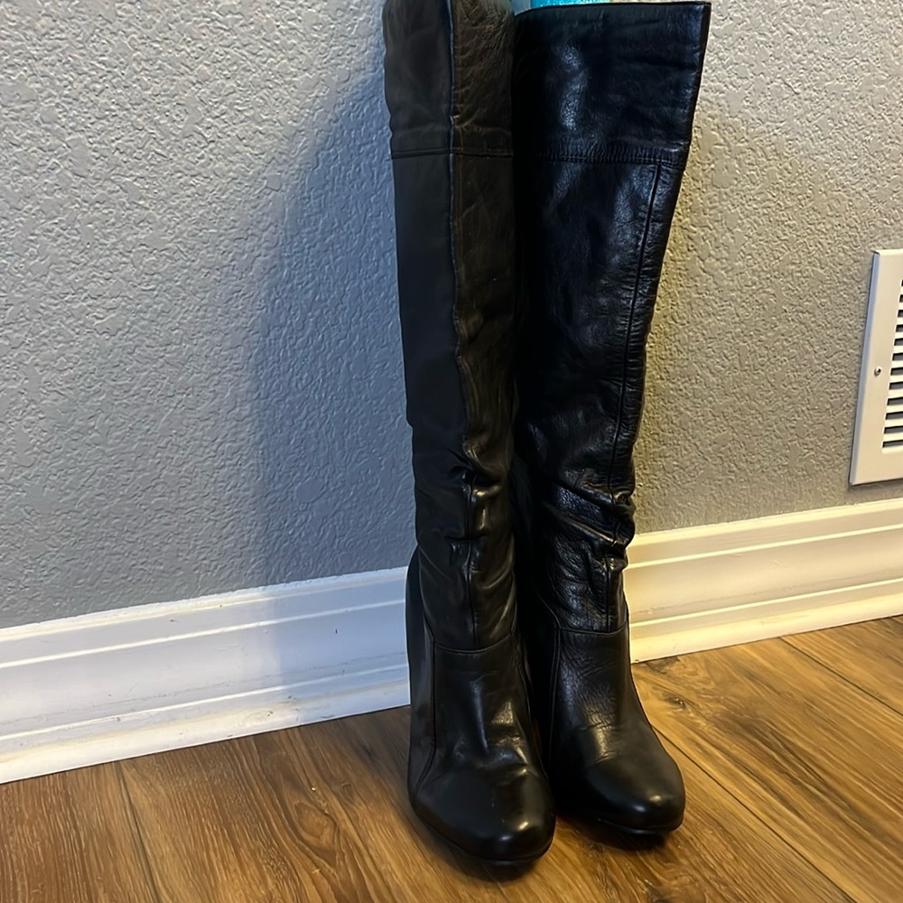 Jessica Simpson leather slouchy boots